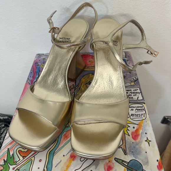 Jeffery Campbell Gold Platform Sandals - Picture 4 of 5
